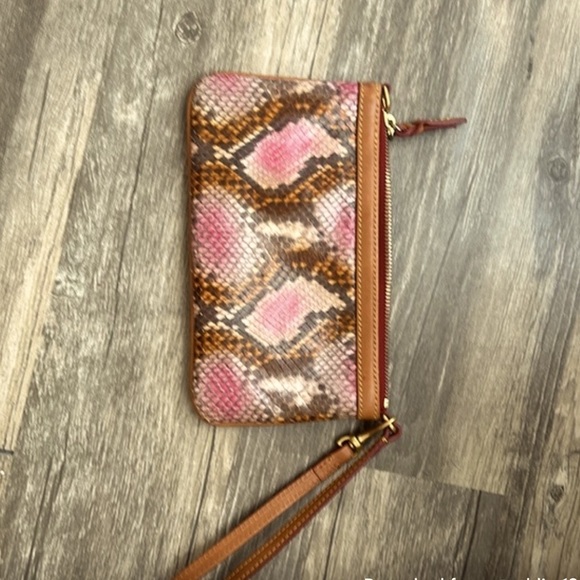 Dooney and Bourke Snake Skin clutch wristlet pouch bag, see MATCHING bag too! - Picture 4 of 8